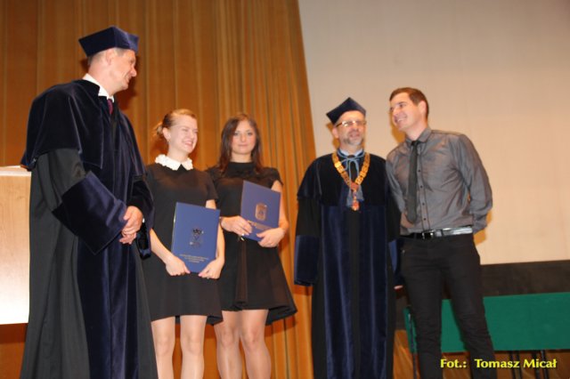 rozdanie_dyplomow_2015_048